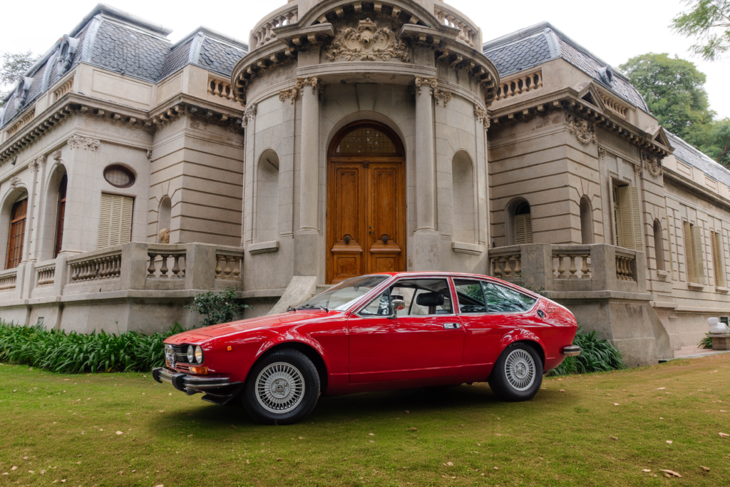 Alfa Romeo Alfetta GTV